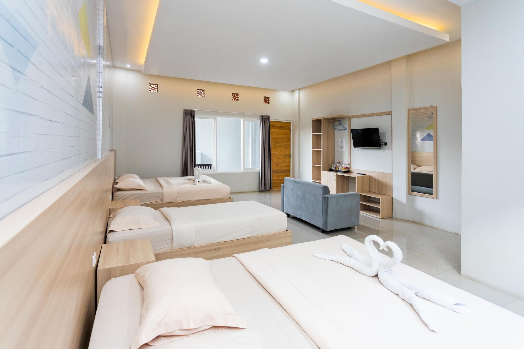 Villa Panderman Indah Batu  Εξωτερικό φωτογραφία